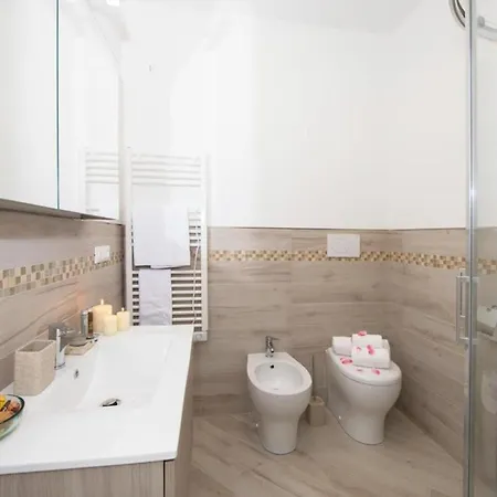 아파트 Serena 1 Amazing Sea View - Happy