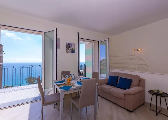 Serena 1 Amazing Sea View - Happy *